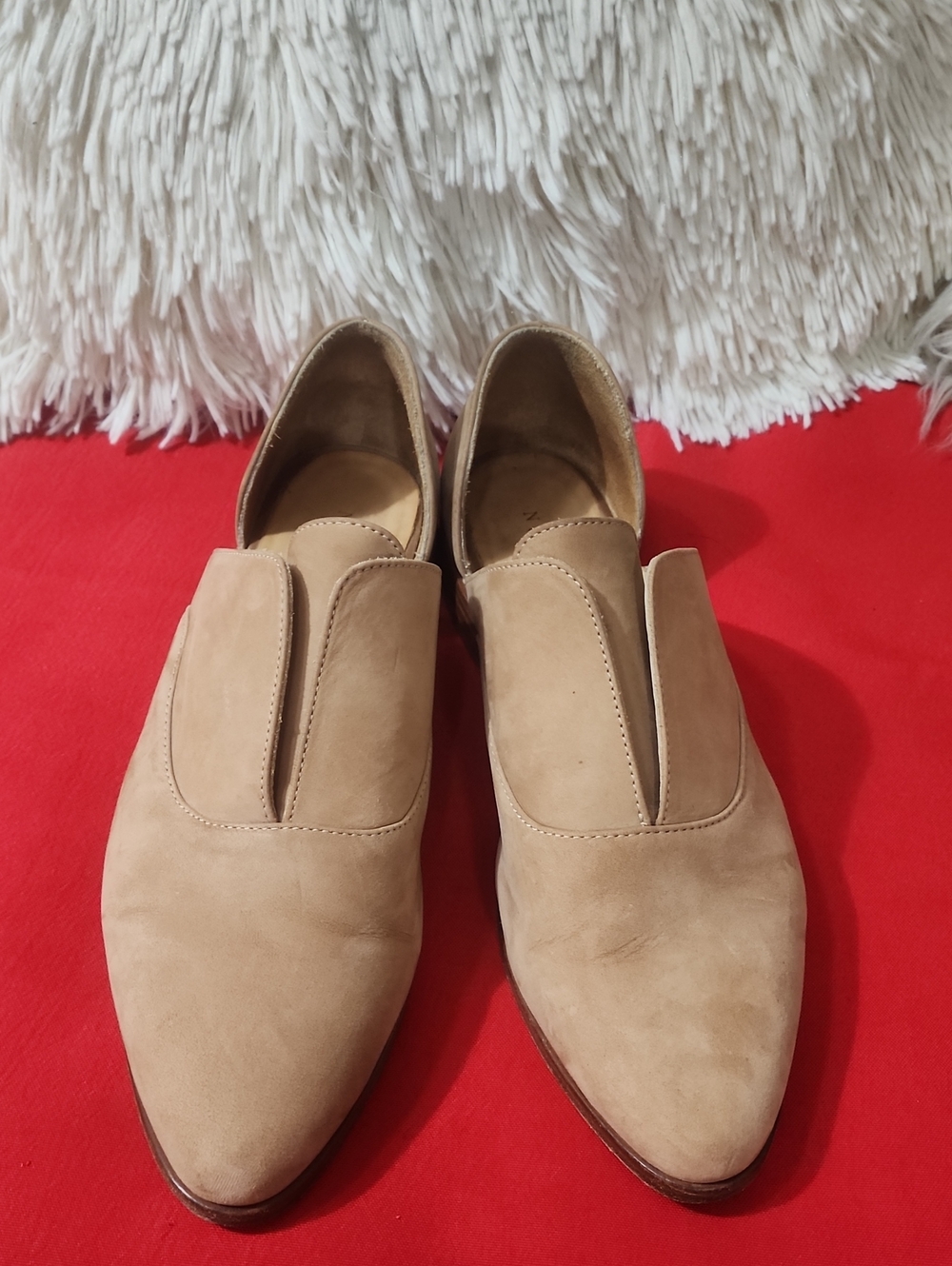 Nisolo Emma Women's Tan Pointed Slip-On Loafers